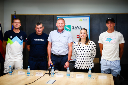 2053_WTT_store_250701_LV_tiskovna konfrenca 1